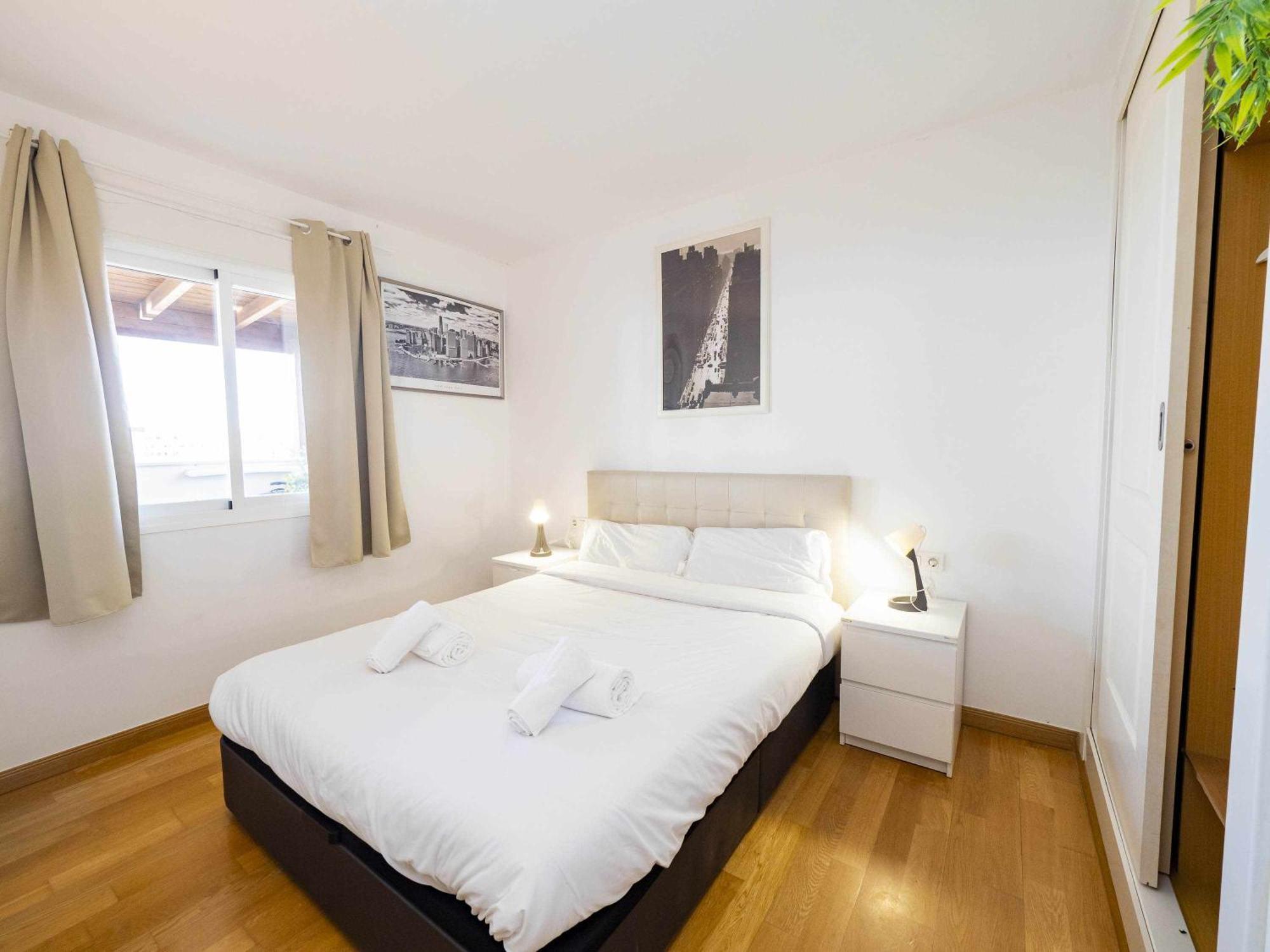 Atico Con Vistas Al Mar Piscina Y Parking Apartment Malaga Exterior photo